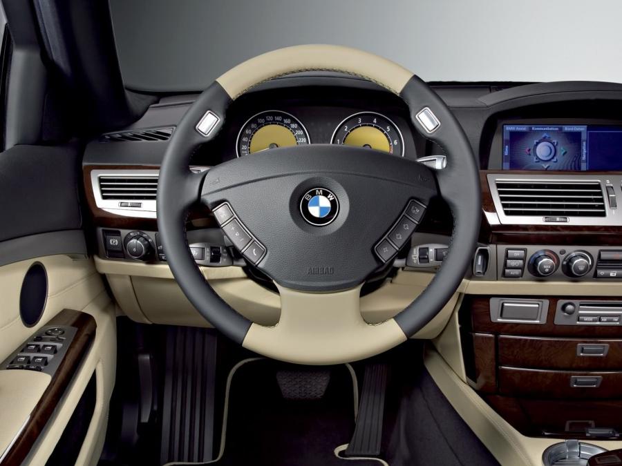  BMW 760Li Special Edition Exclusive 2006 года  (фото 3 из 9)